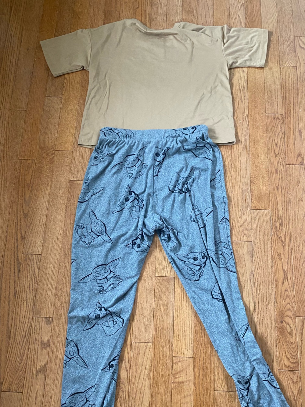 Grogu Print Star Wars Pyjama Set Women’s Small - Picture 10 of 14